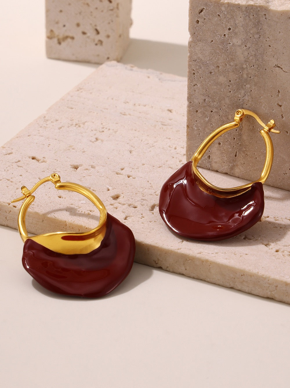 Boucles d'oreilles Crimson Muse