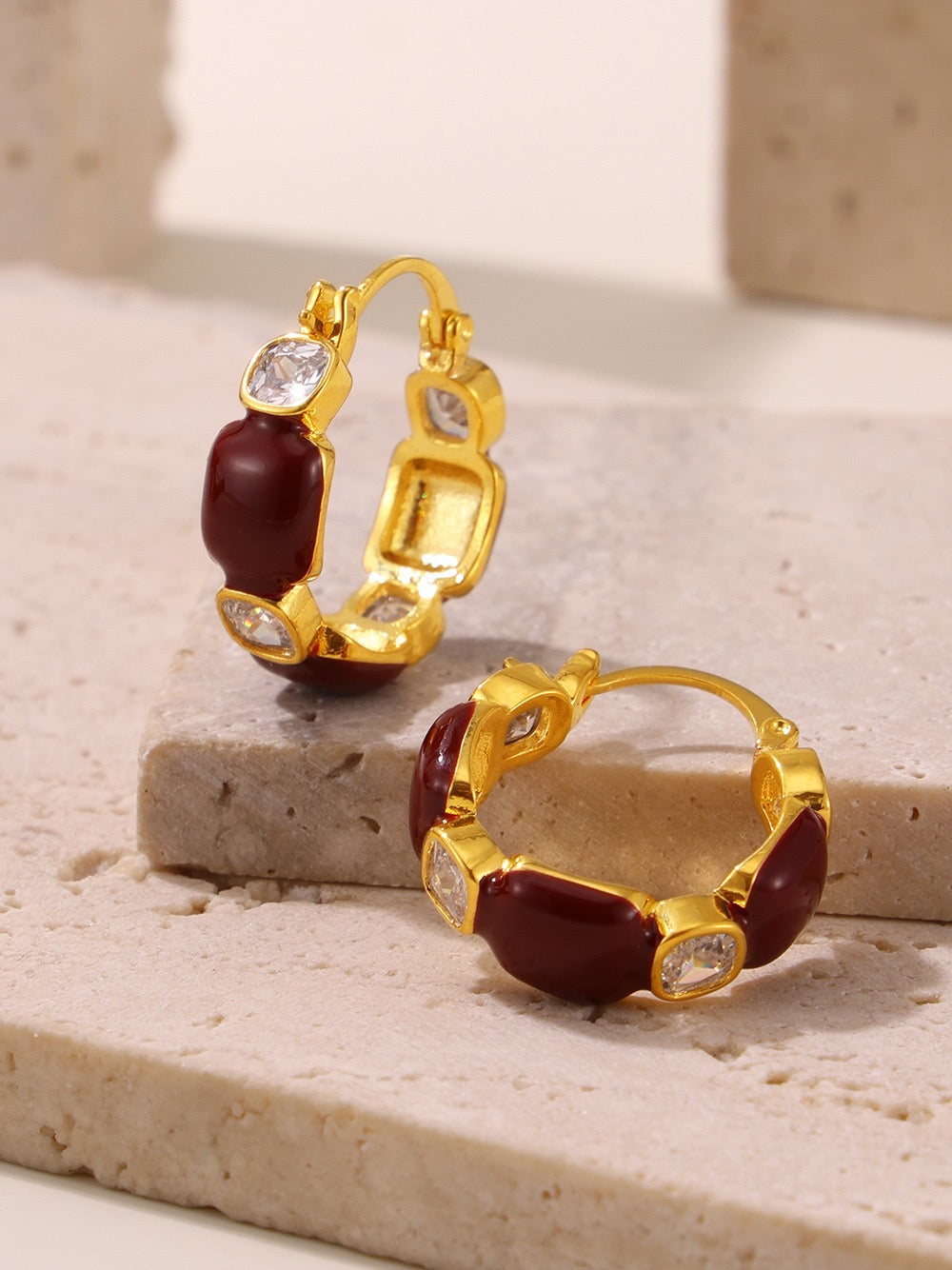 Boucles d'oreilles Crimson Muse