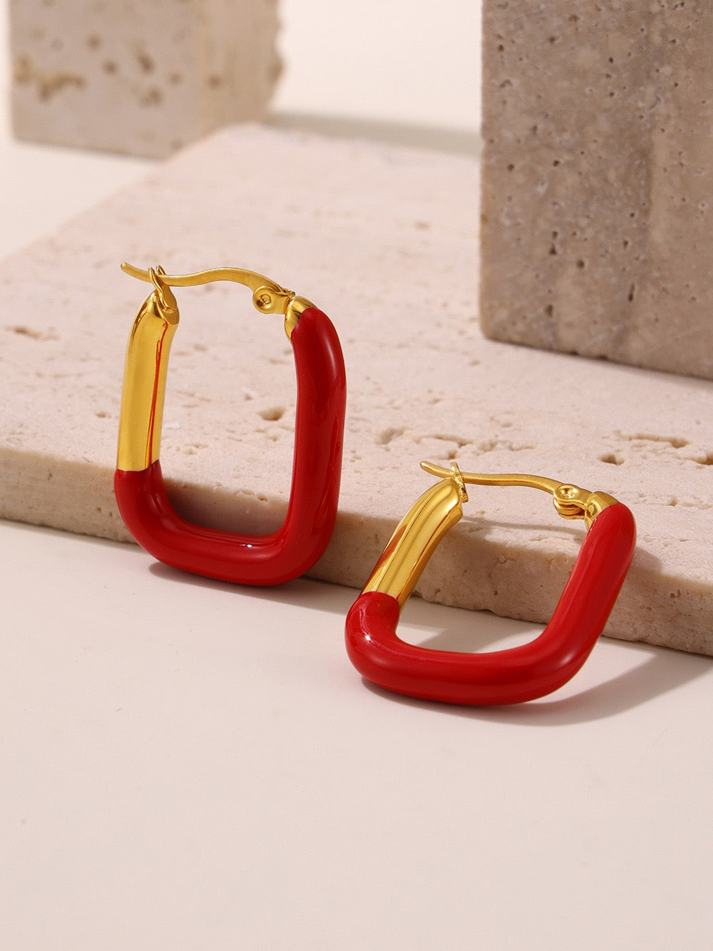 Boucles d'oreilles Crimson Muse