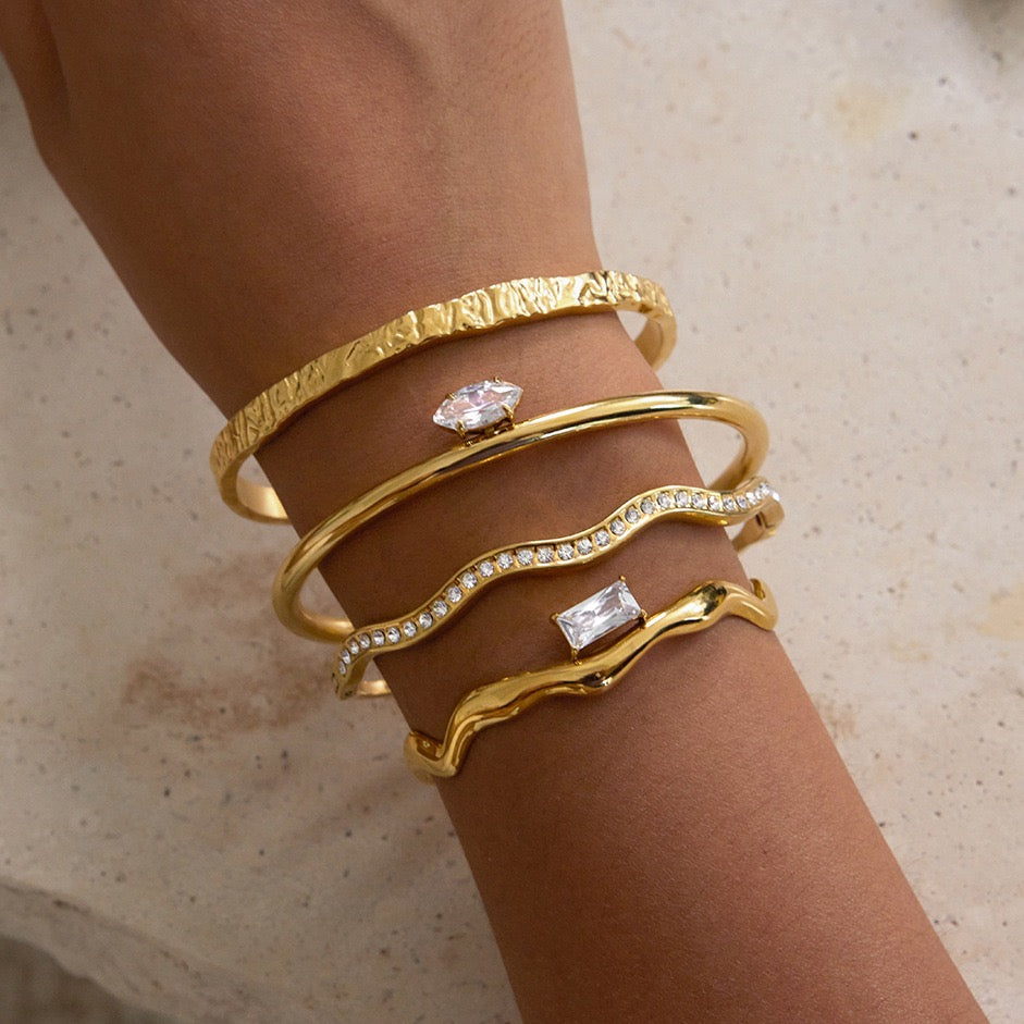 Bracelets sculptés à l'éclat